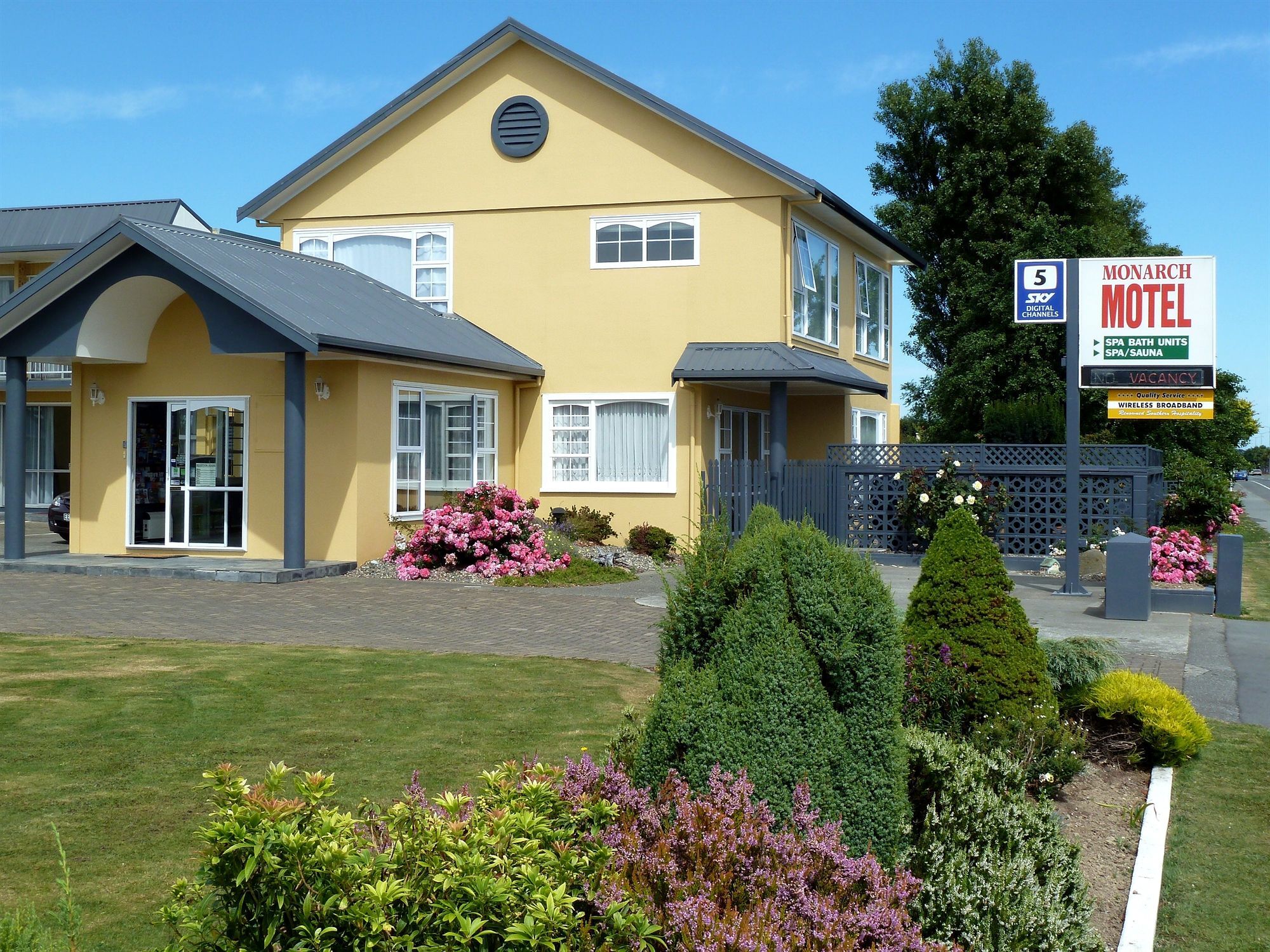 Monarch Motel Invercargill Eksteriør billede